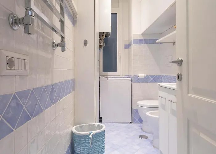 Domus Alberico Guest house