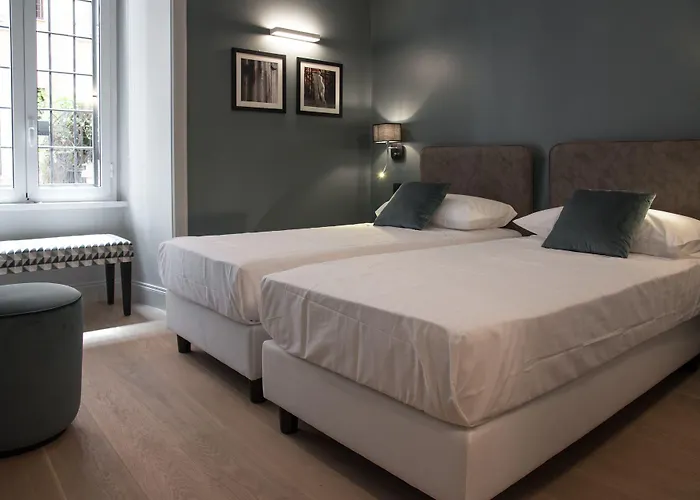 Guest house Domus Alberico 4*