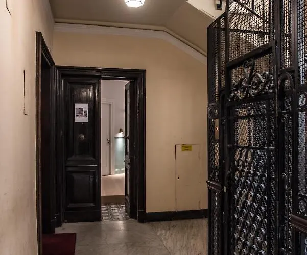 Domus Alberico 4*